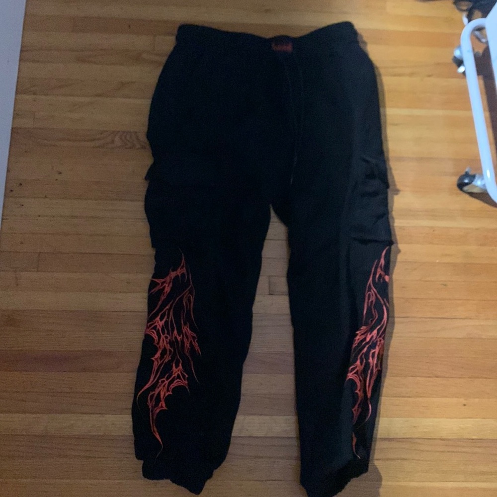 Breathedivinity womens cargos